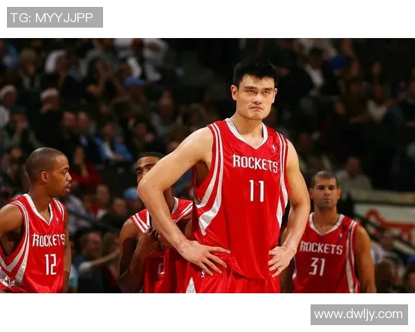 姚明在篮球生涯中的痛苦记录与心路历程的深度剖析