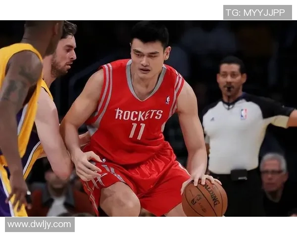 姚明肩负重任引领中国篮球新篇章的崛起与挑战