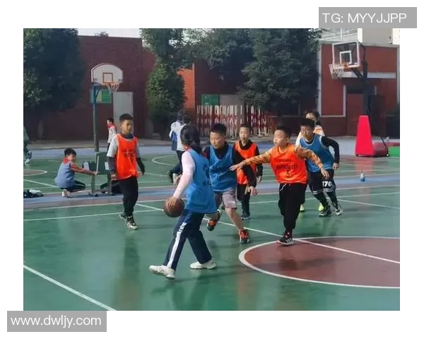 姚明亲临集美校园与学生互动分享篮球梦想与人生经验