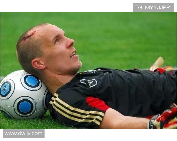 足球明星恩克的传奇人生与职业生涯回顾