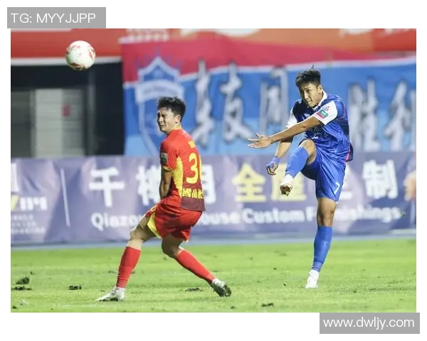 足球明星的运动技能探秘是否具备传统武术的精髓与魅力 足球明星的运动技能探秘是否具备传统武术的精髓与魅力